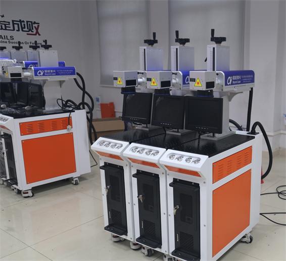 小型光纤激光打标机样图1 小型光纤激光打标机样图1