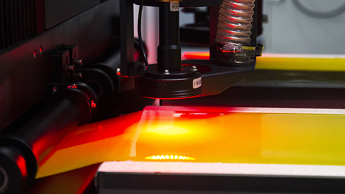 当激光技术遇上光伏产业：谁能更胜一筹？-2