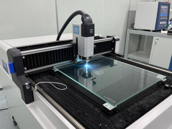 折叠屏玻璃红外飞秒激光切割 (7)